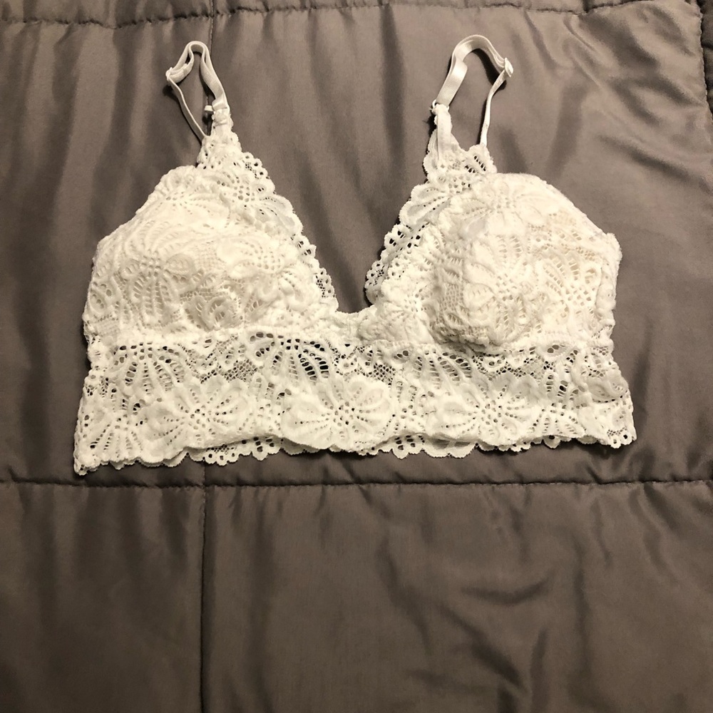 White laced bralette